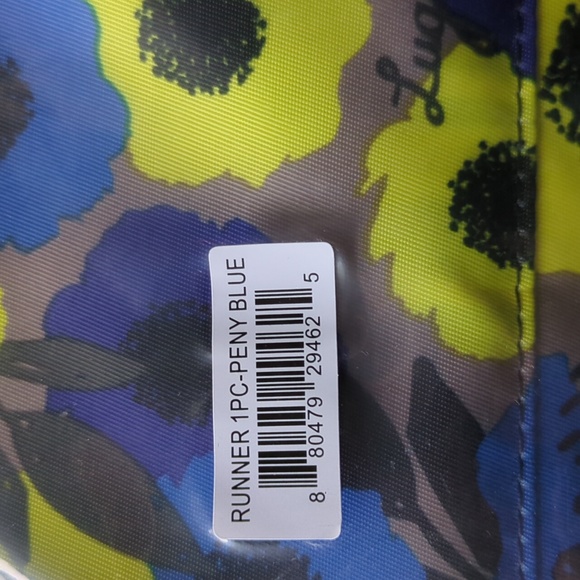 Lug Runner, PEONY Blue - Picture 3 of 5